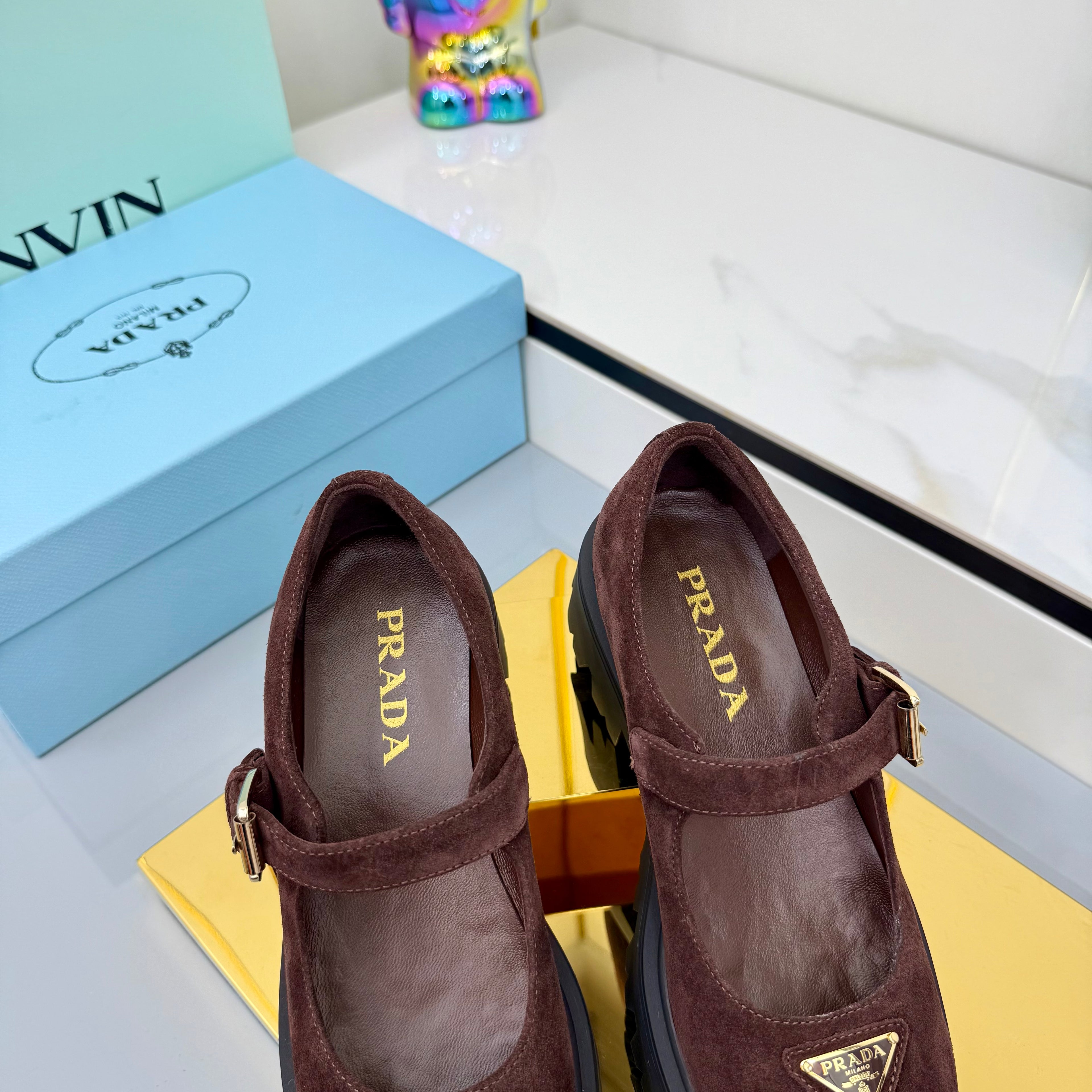 Z2Q105P308 Popular high-quality Shoes