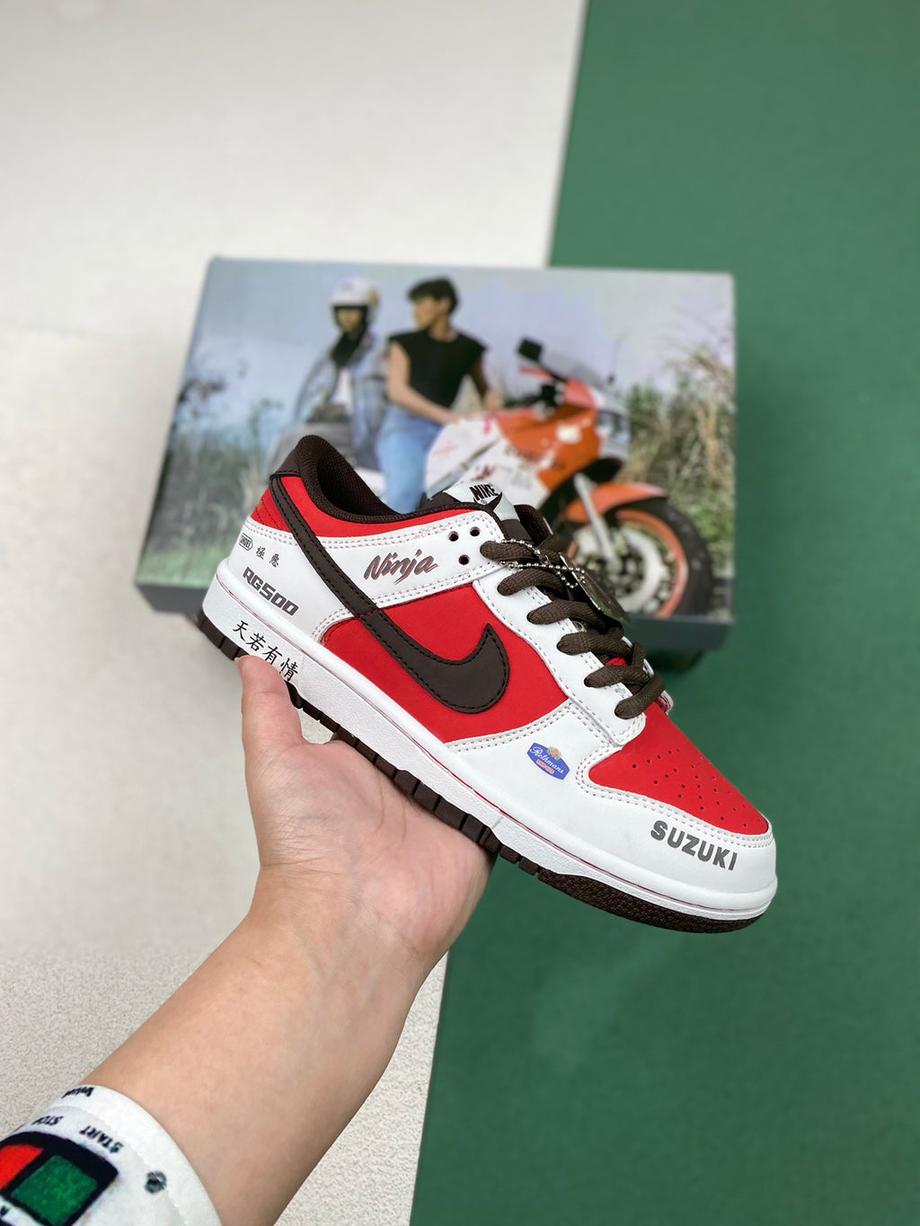 Z4Z35A40 Popular shoes (No box)