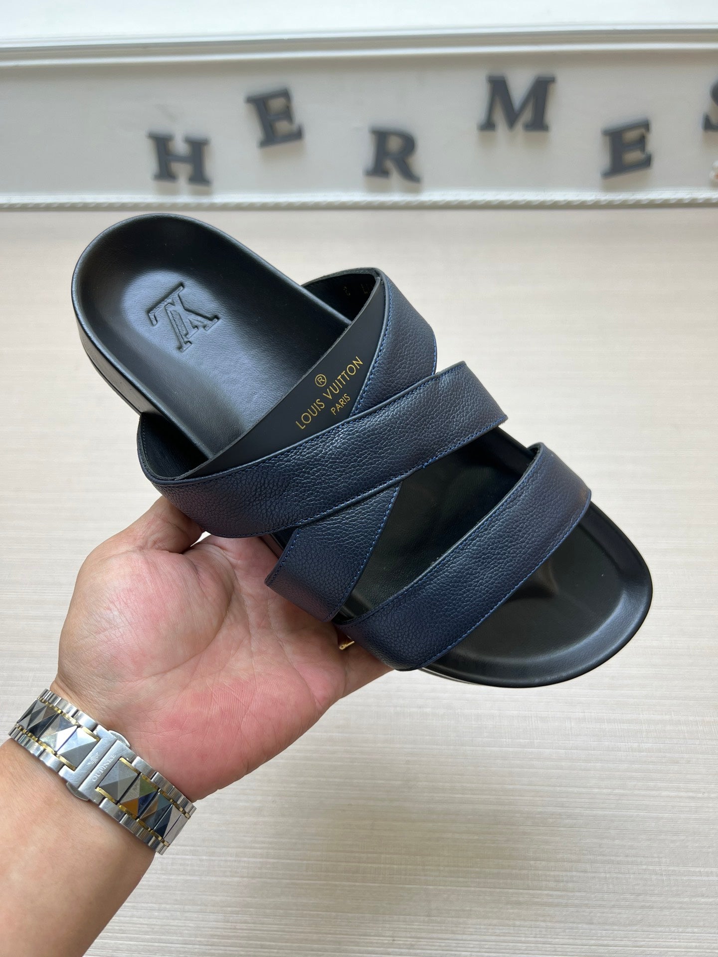 Z5ZE89 Popular slippers
