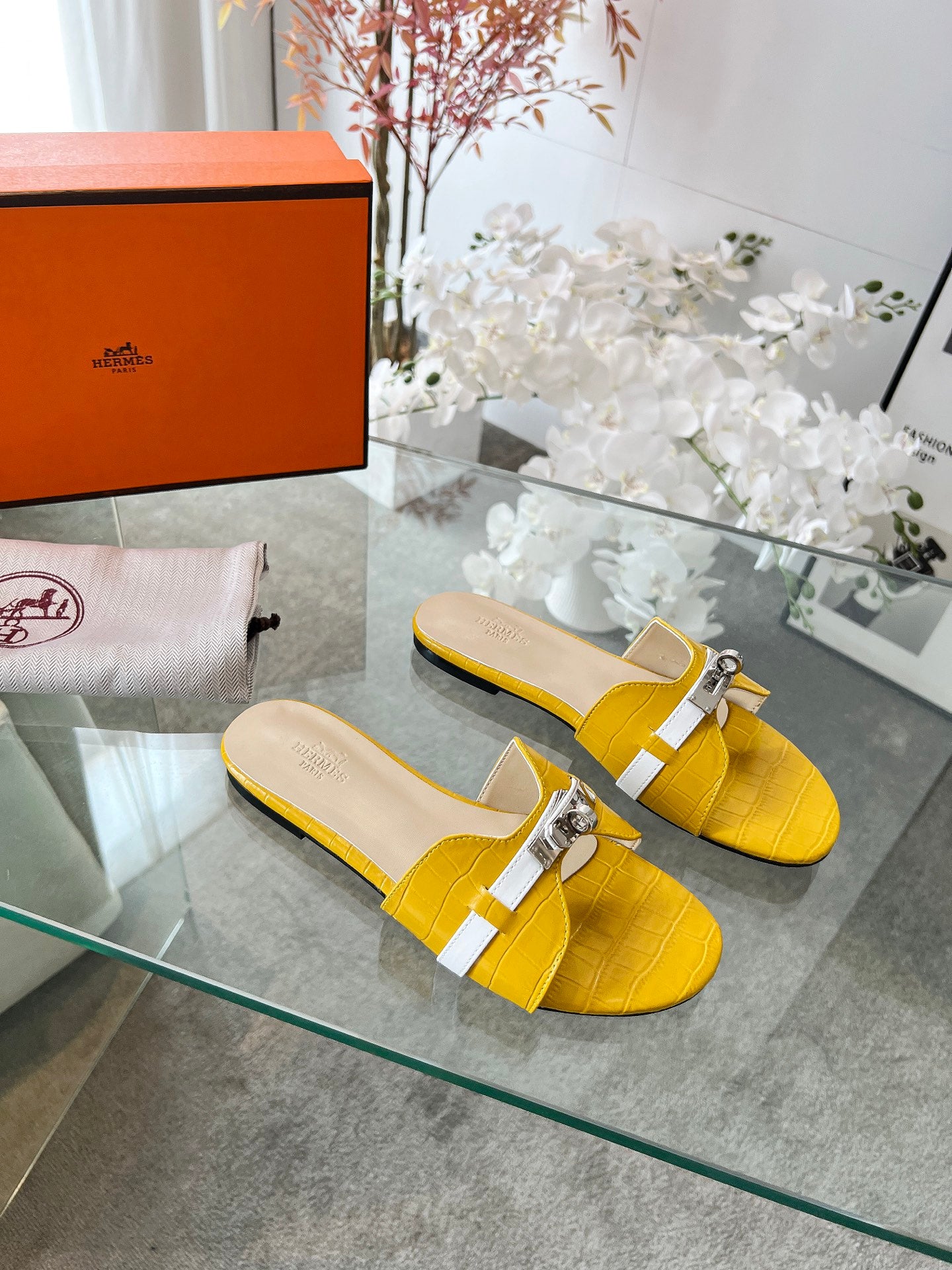 Z2Z85H10  Popular leather Shoes