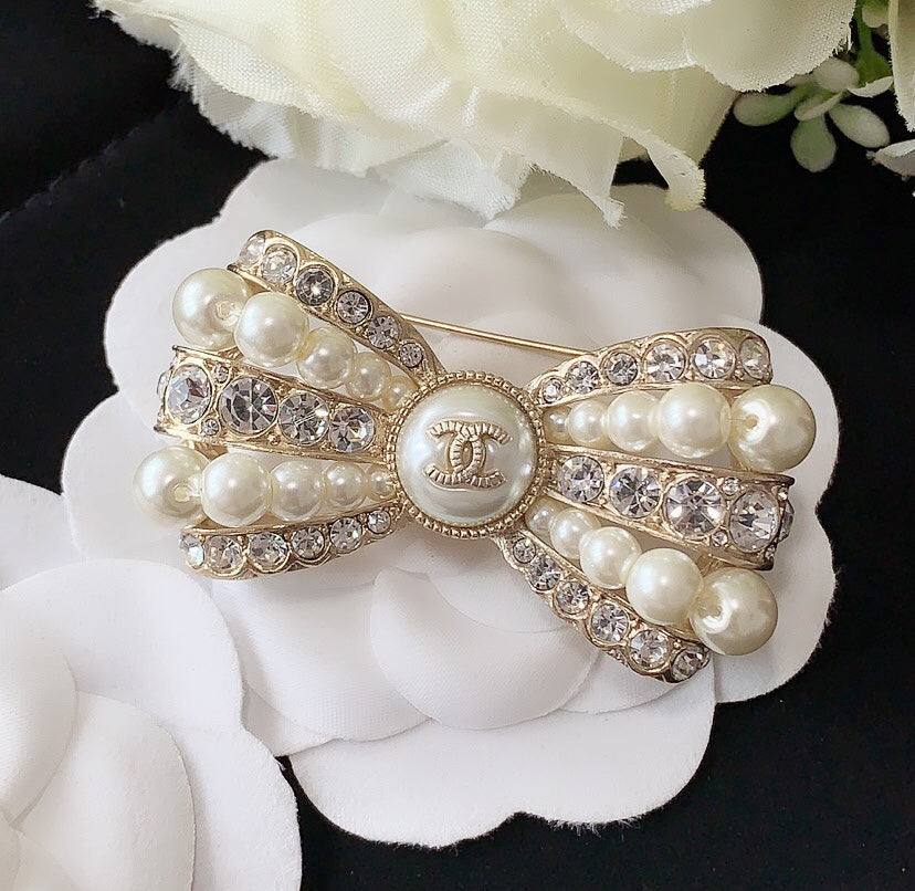 X1Z34C228X  Popular Brooch
