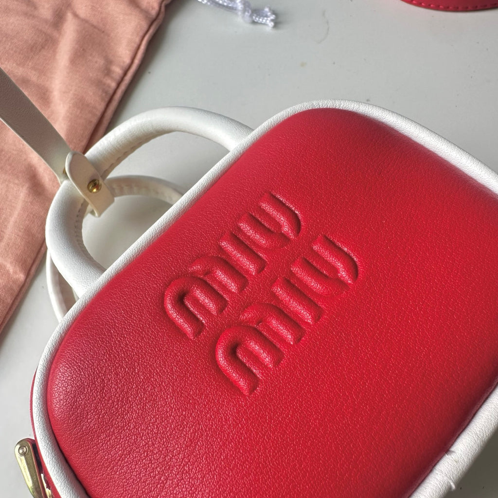B1P46A164 Popular leather bags