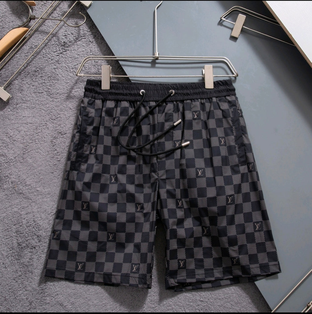 U1N36E23 Popular shorts
