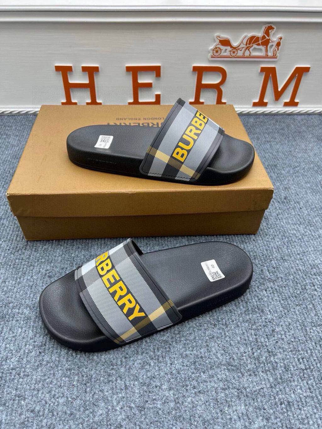 Z5Z35R252 Popular Slippers