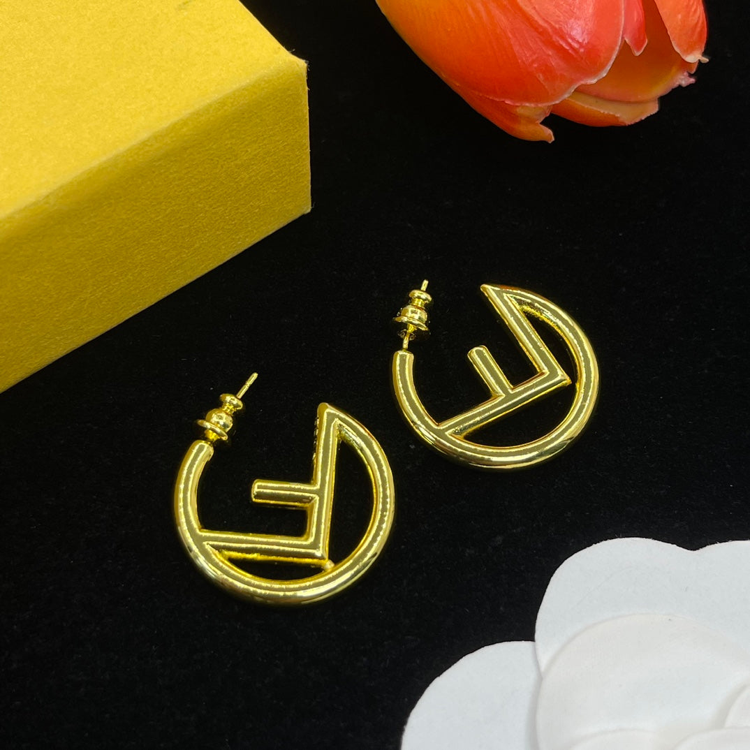 X1Z94F647E Popular  Earrings