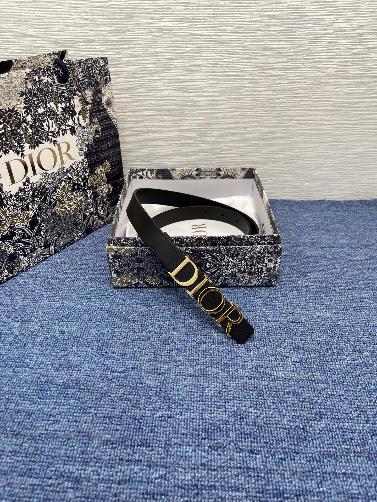 P1R55D203 Popular High quality belt With full package