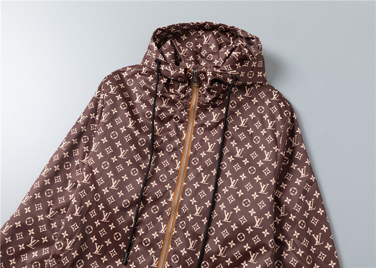 U1Z05E370 Popular Coats