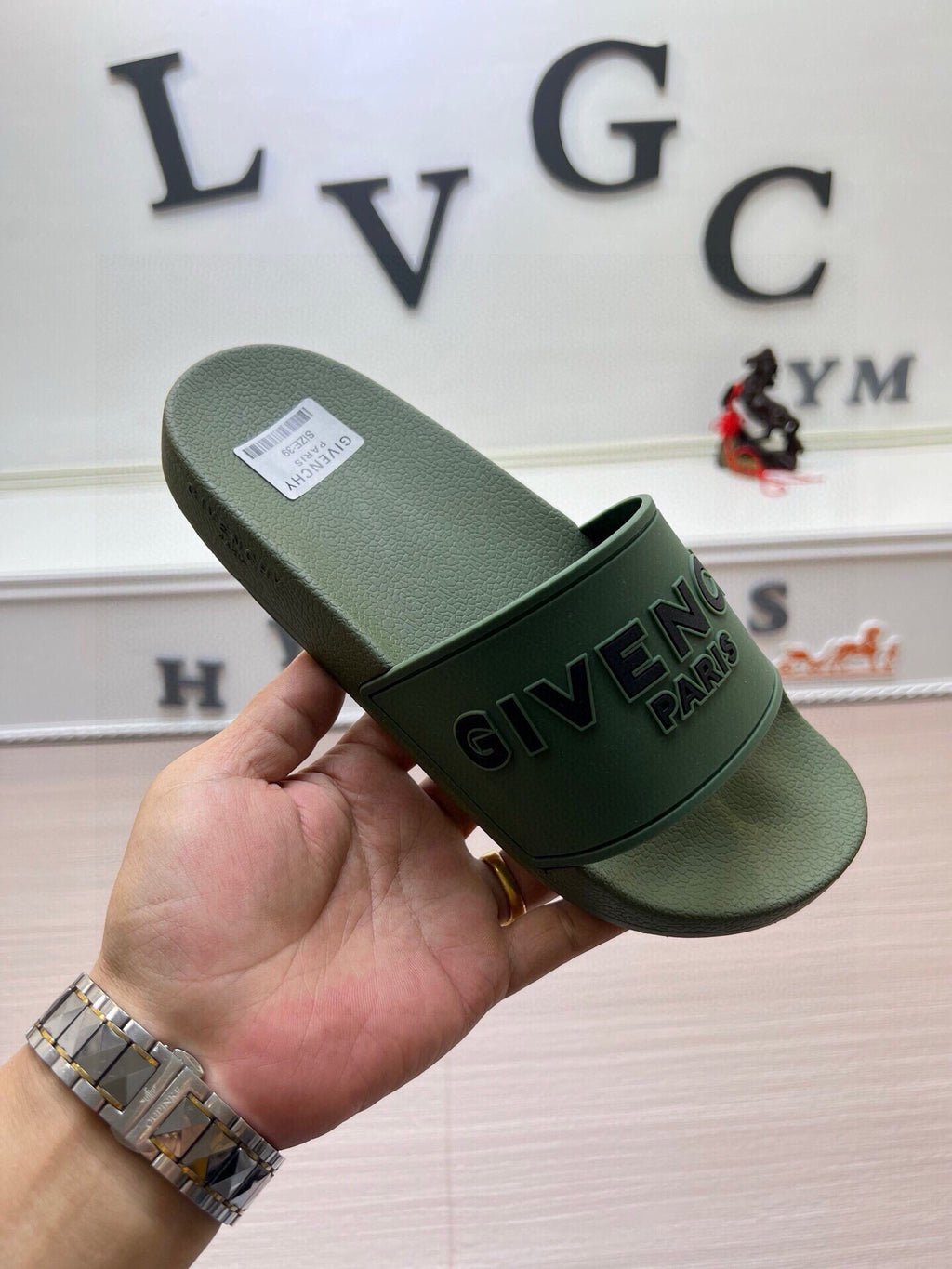 Z5Z35GV263  Popular Slippers