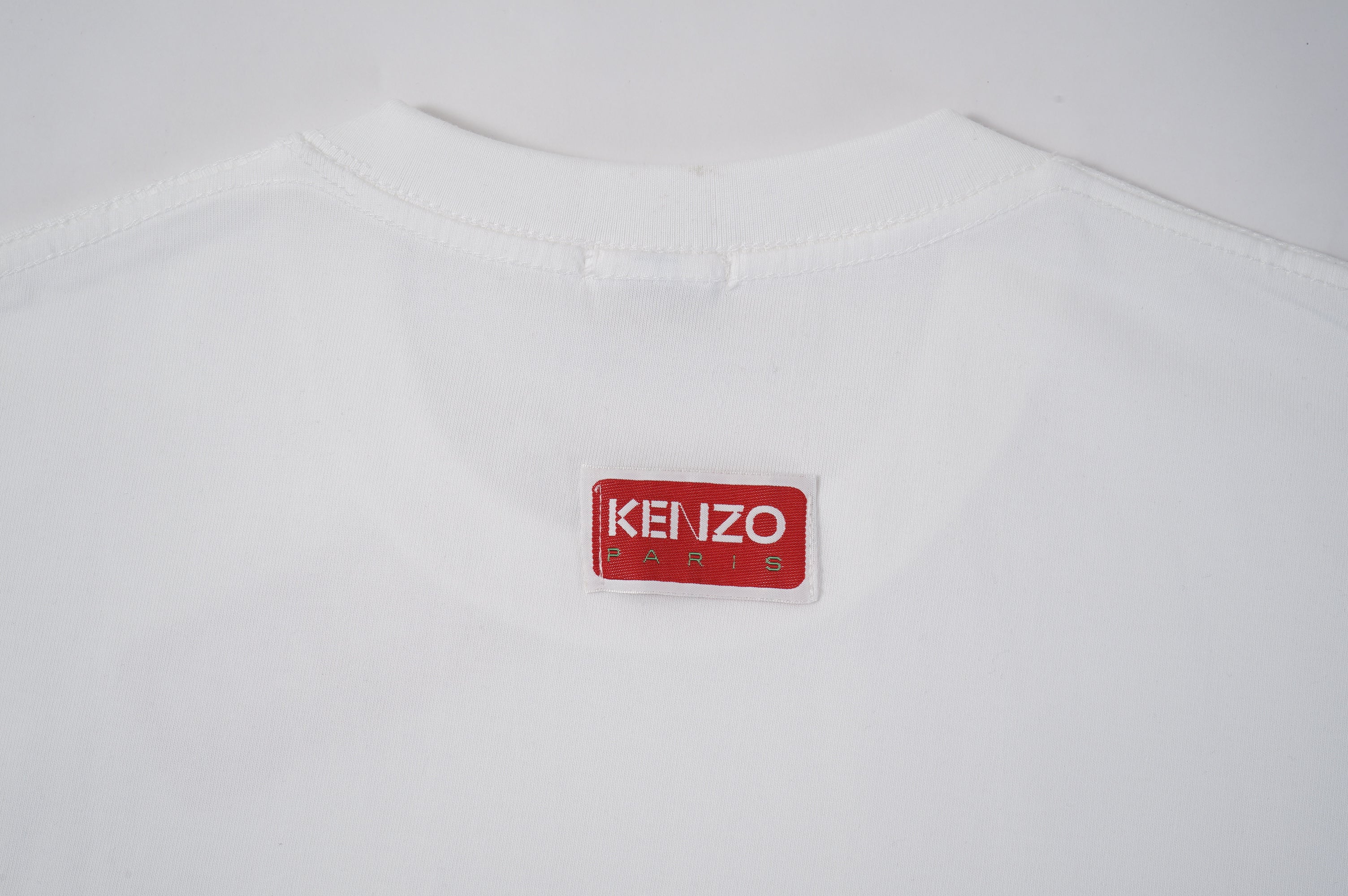 U1P36A31 Popular T-shirts
