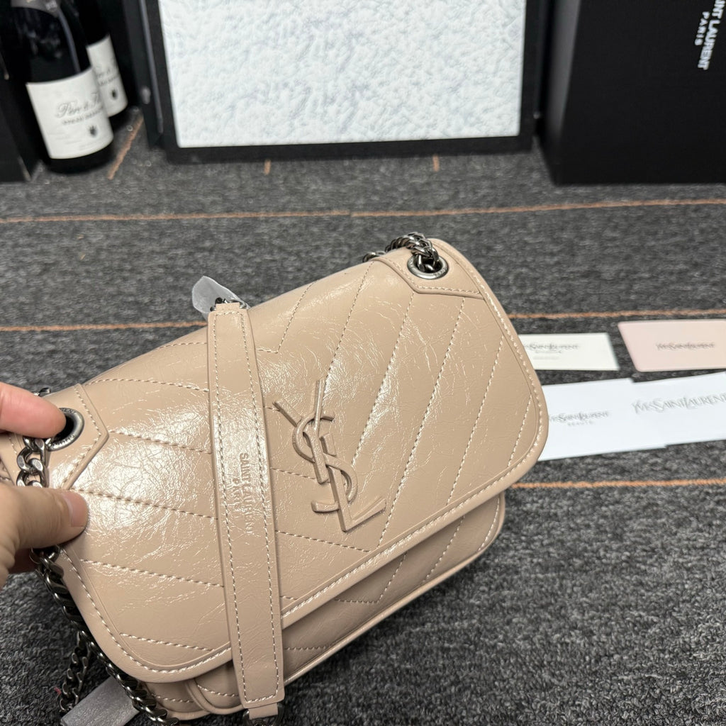B1R76SL17 Popular leather bag