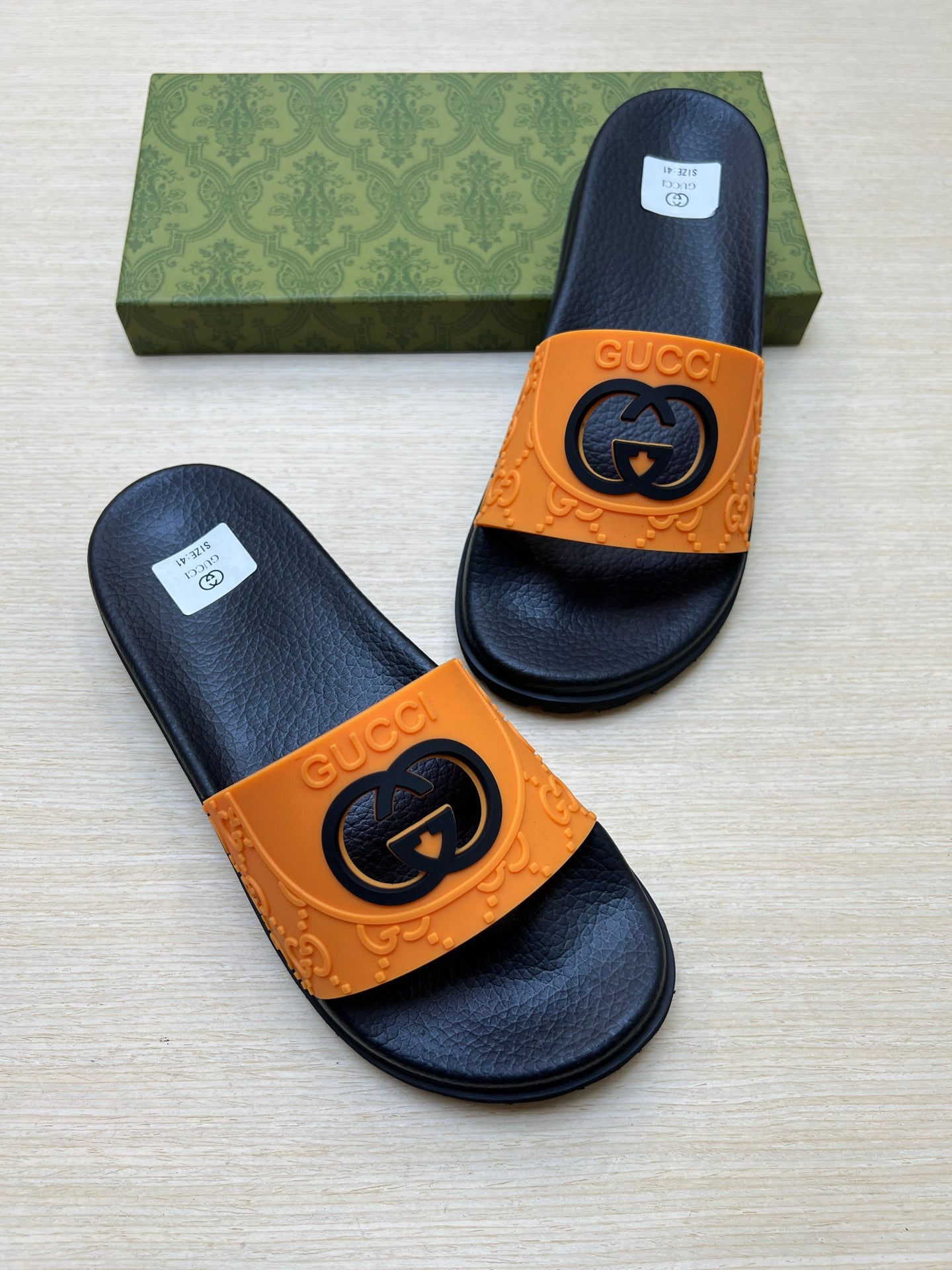 Z5R66B22 Popular  Slippers