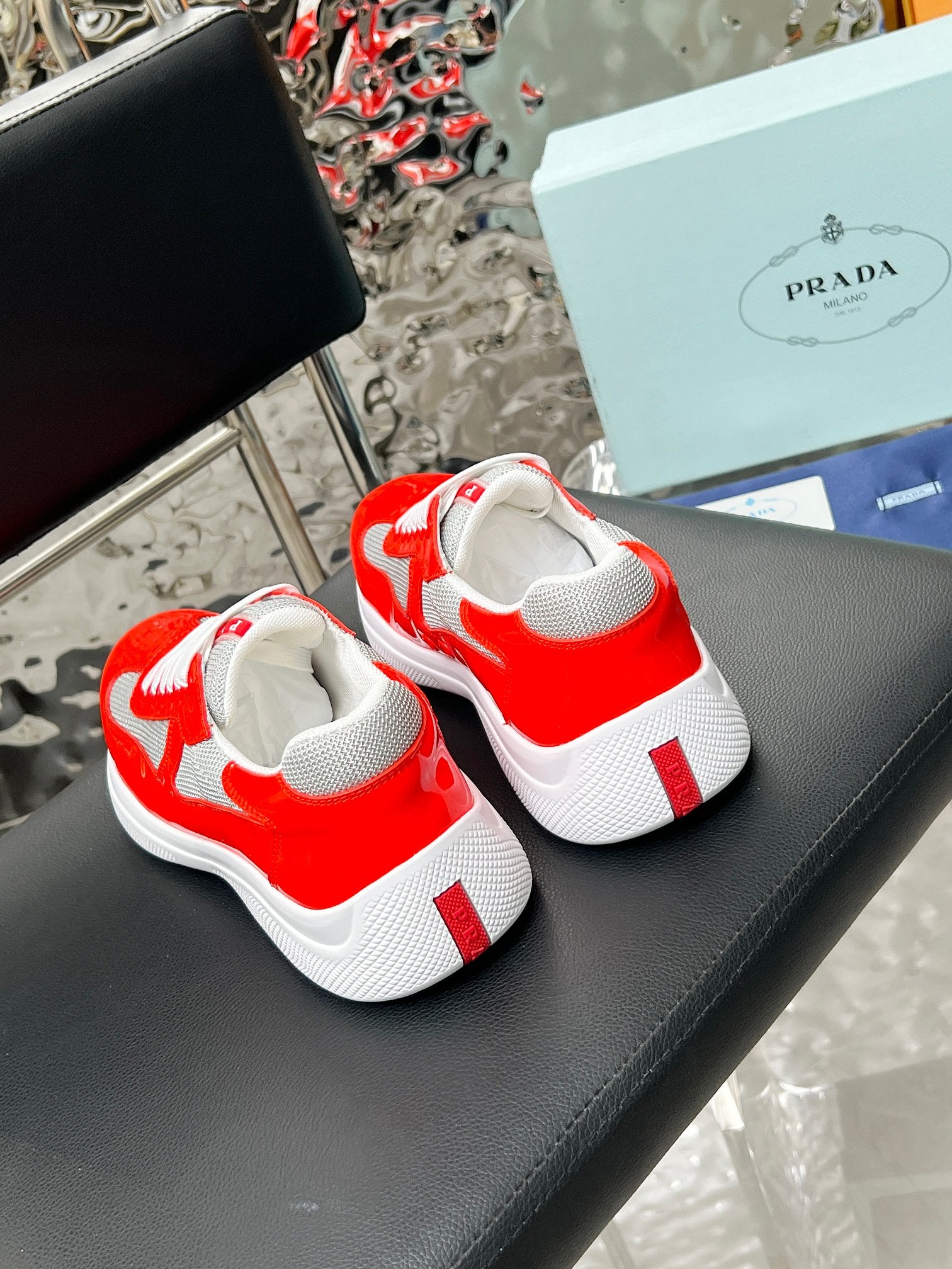 Z2R76P1 Popular high-quality leather shoes