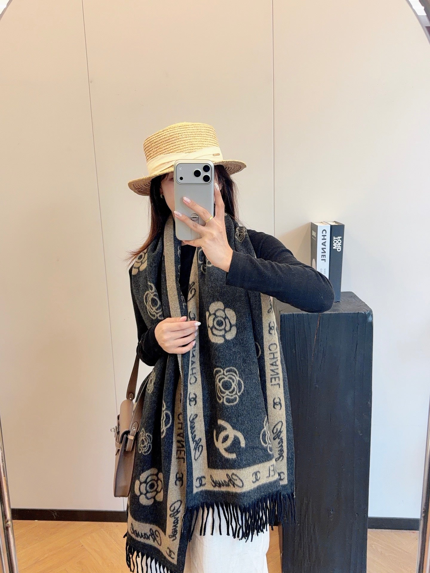 W1R86C21 Popular Winter Scarves