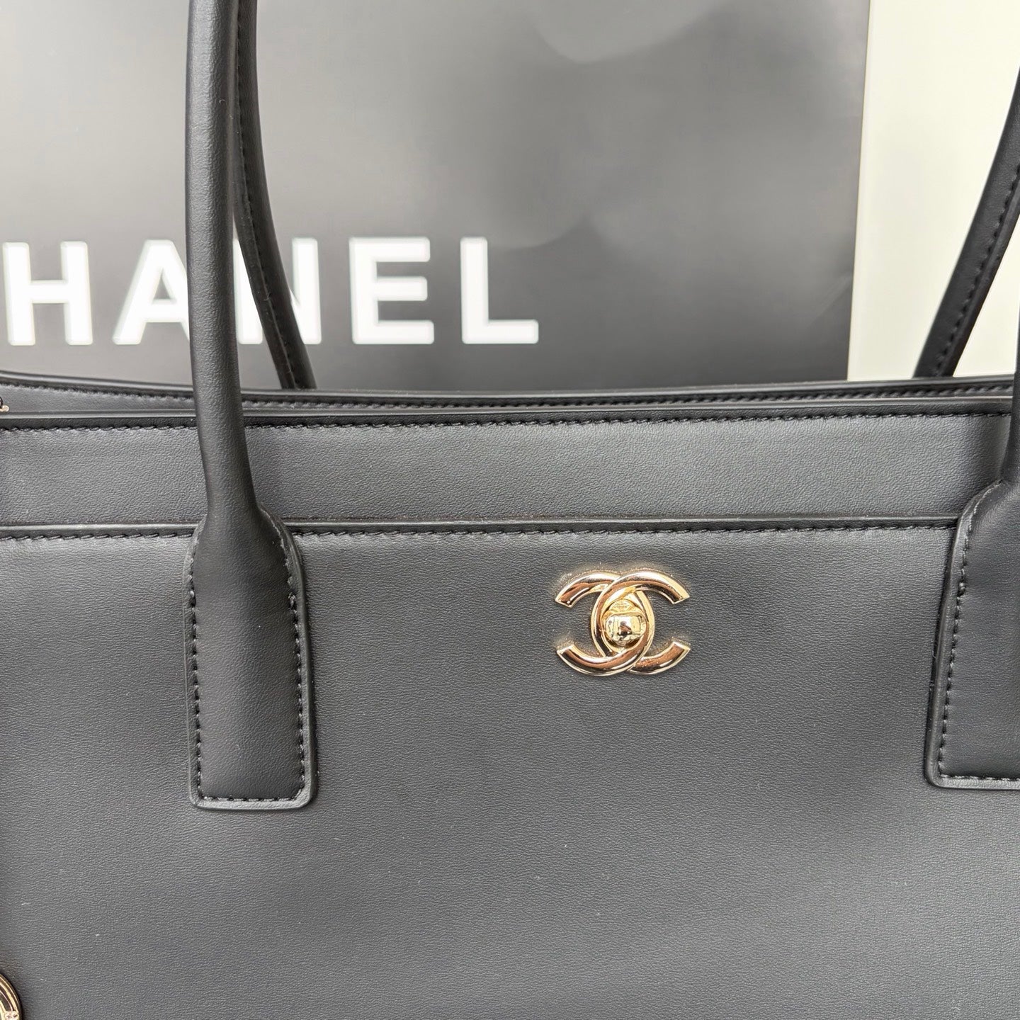 B1P46C179 Popular leather bag