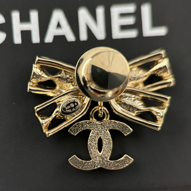 X1ZC1100   Popular  Brooch