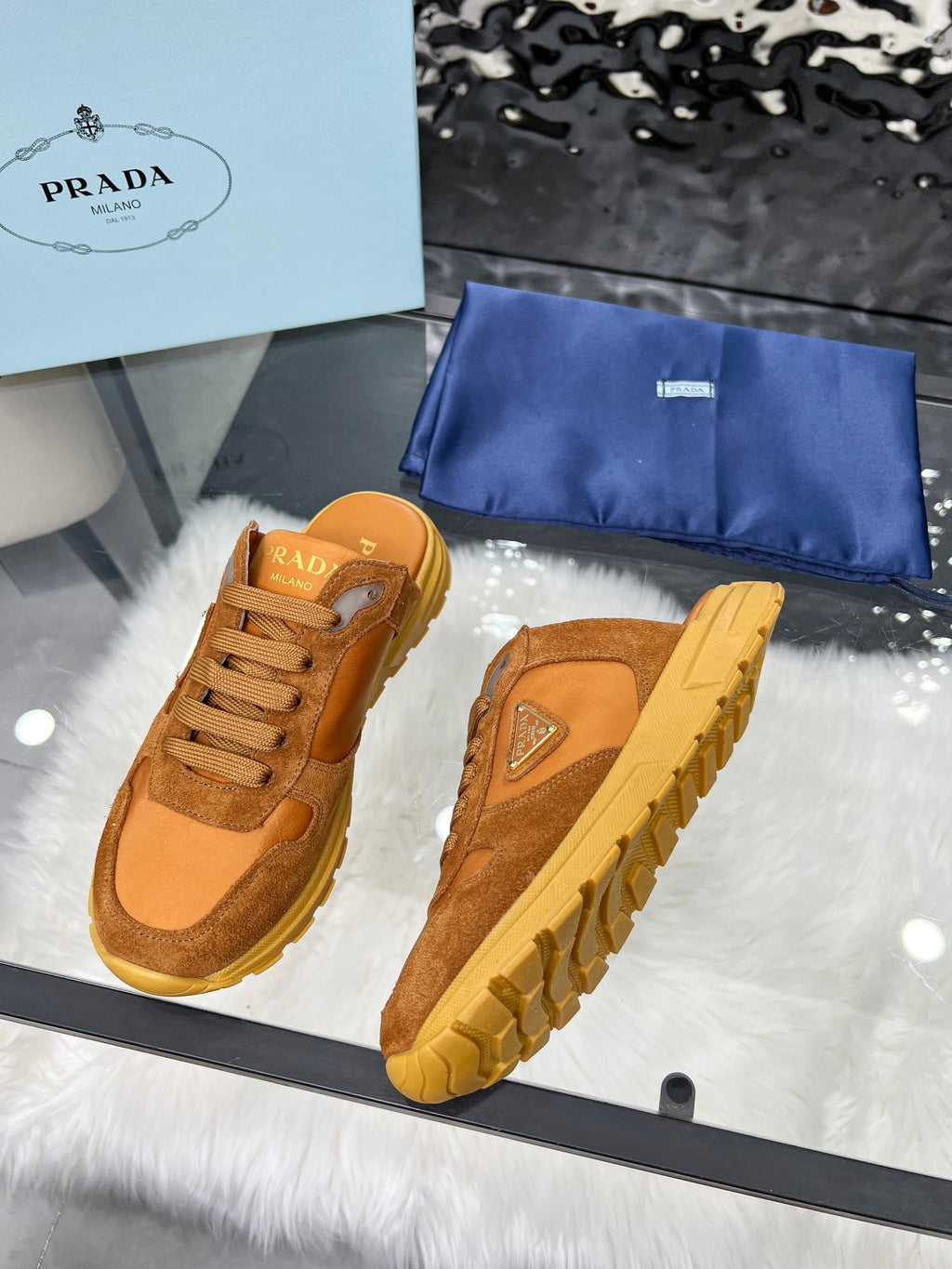 Z2Q95P96 Popular high-quality shoes