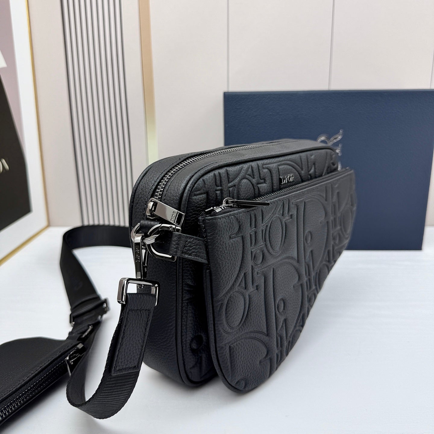 B1R15D66  Popular  bag