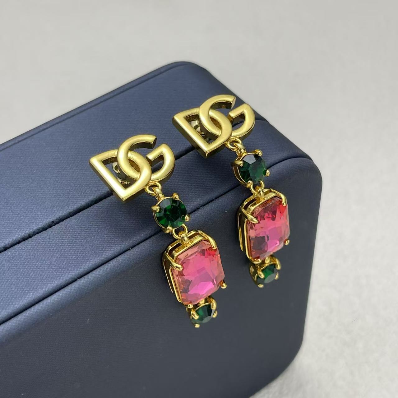 X1Z95A26E Popular Earrings