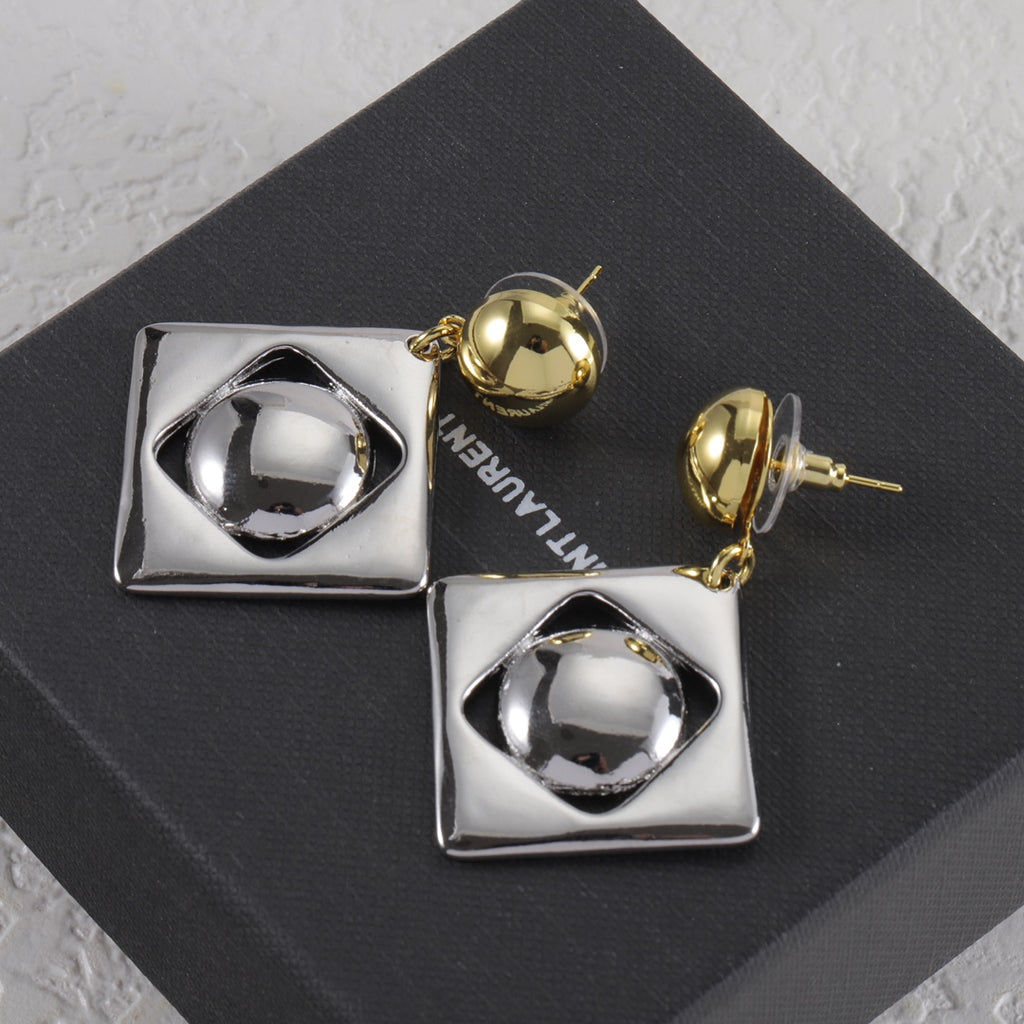 X1Z94SL832K Popular  Earrings