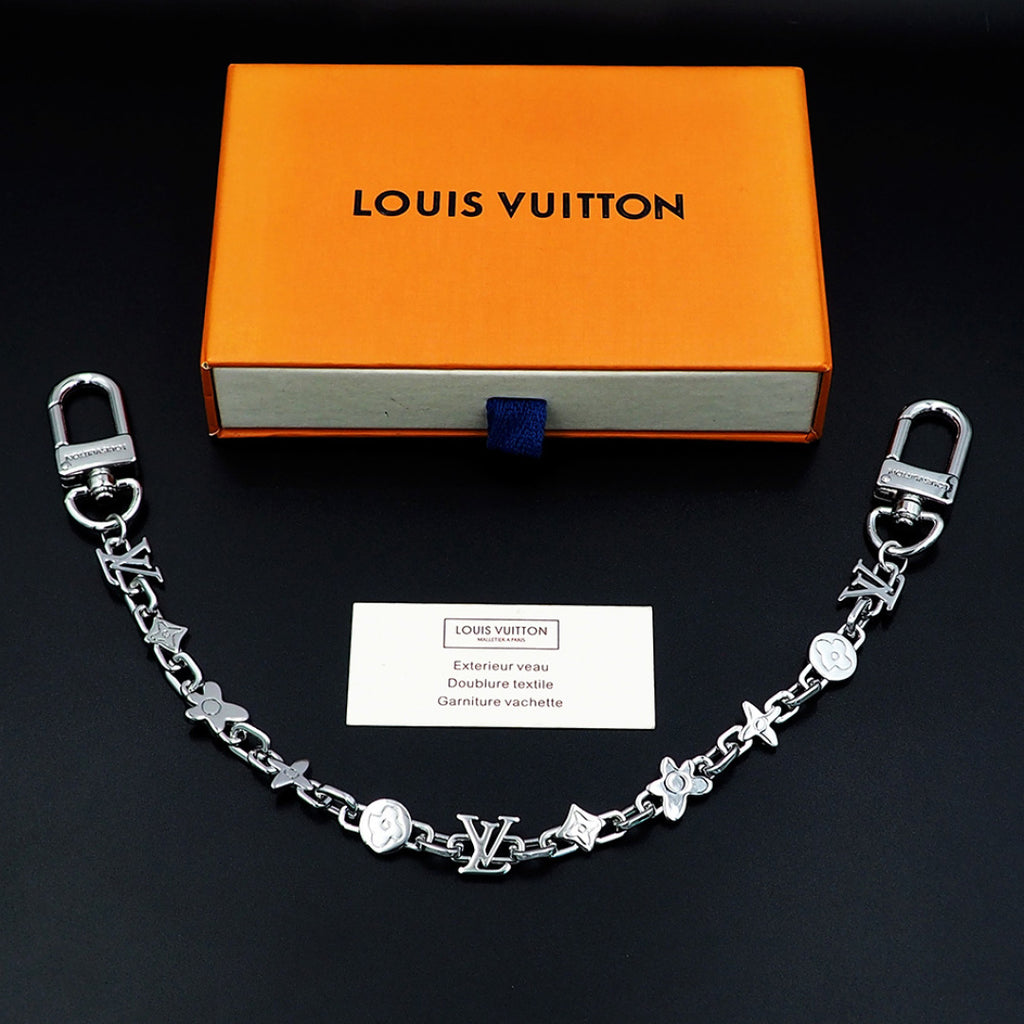 A1R46E46 Popular bag 's charms accessories