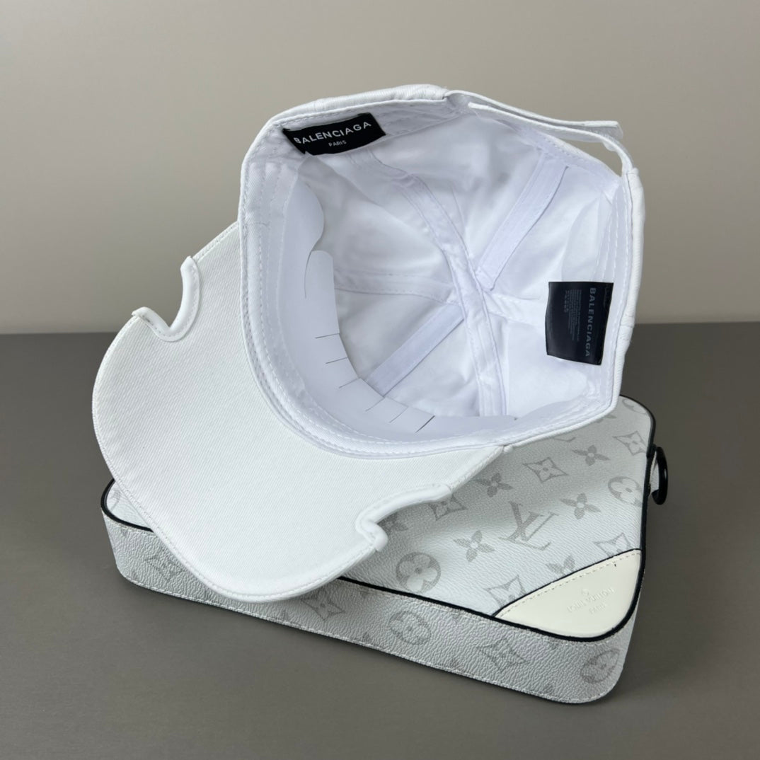 M1Z25J524 Popular  hats
