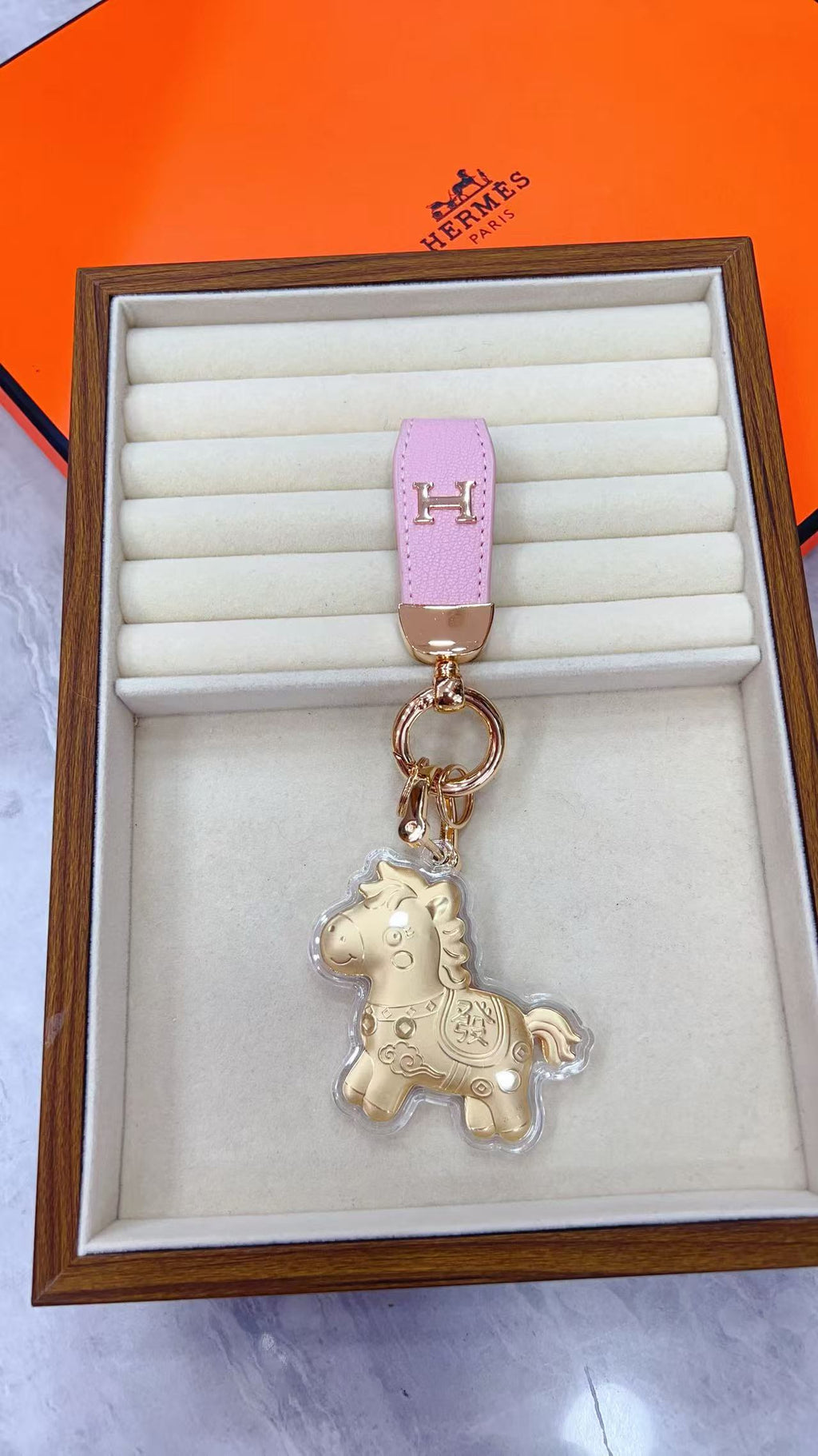 A1Z105H26 Popular bag 's charms accessories