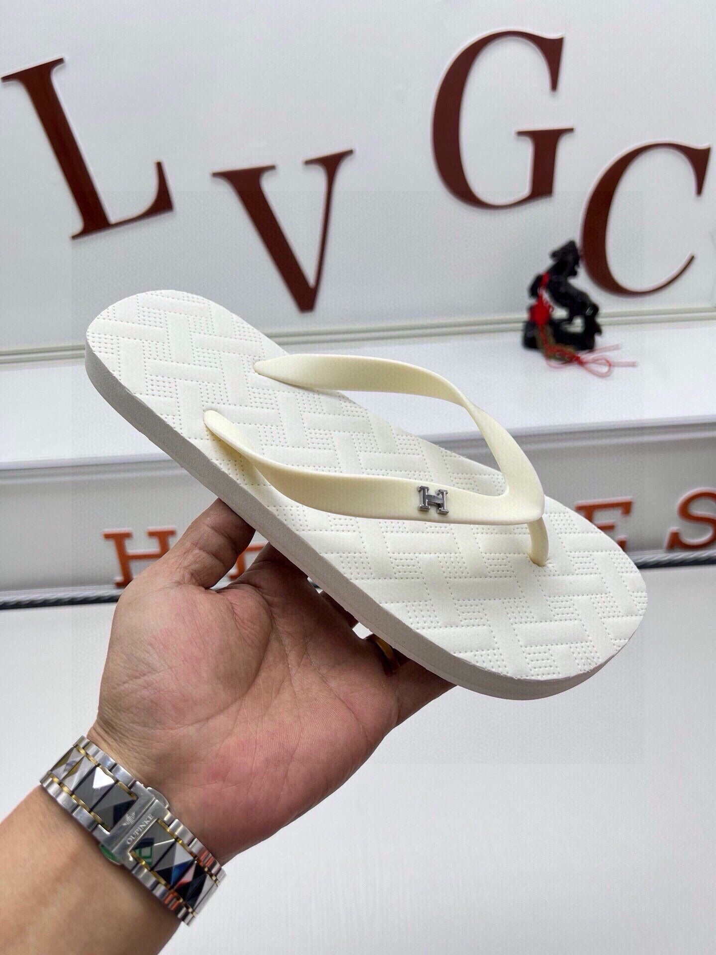 Z5Z35H296 Popular Slippers