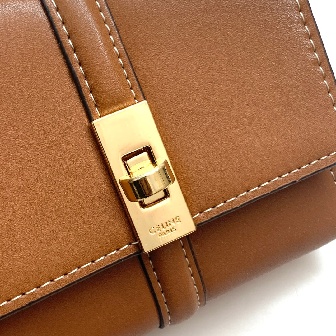 B1X44CL374 Popular  leather bag (with box)
