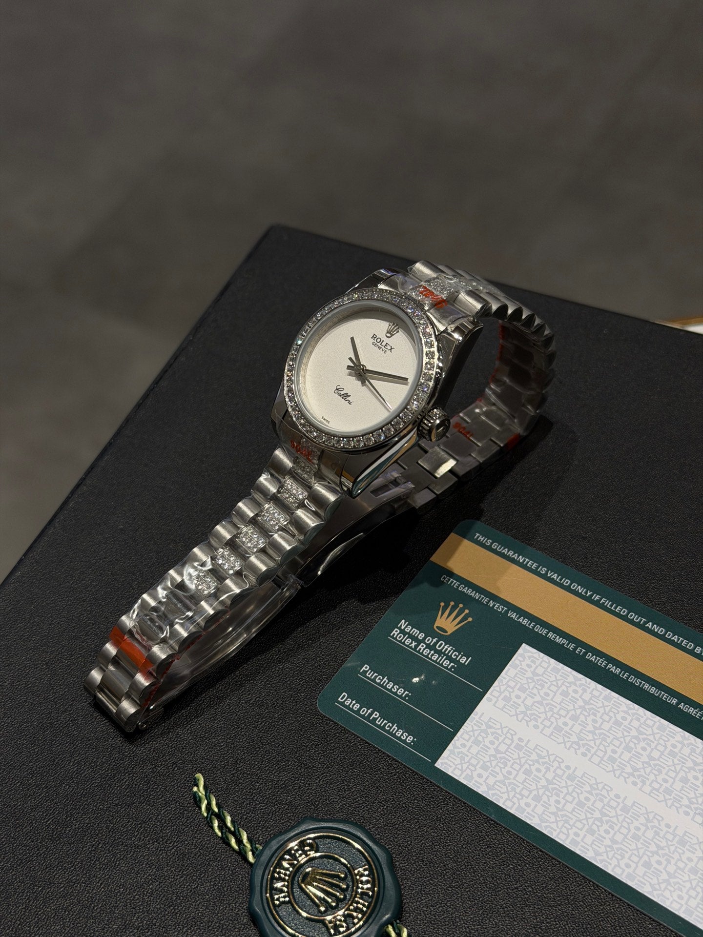 L1R36L24 Popular Watches