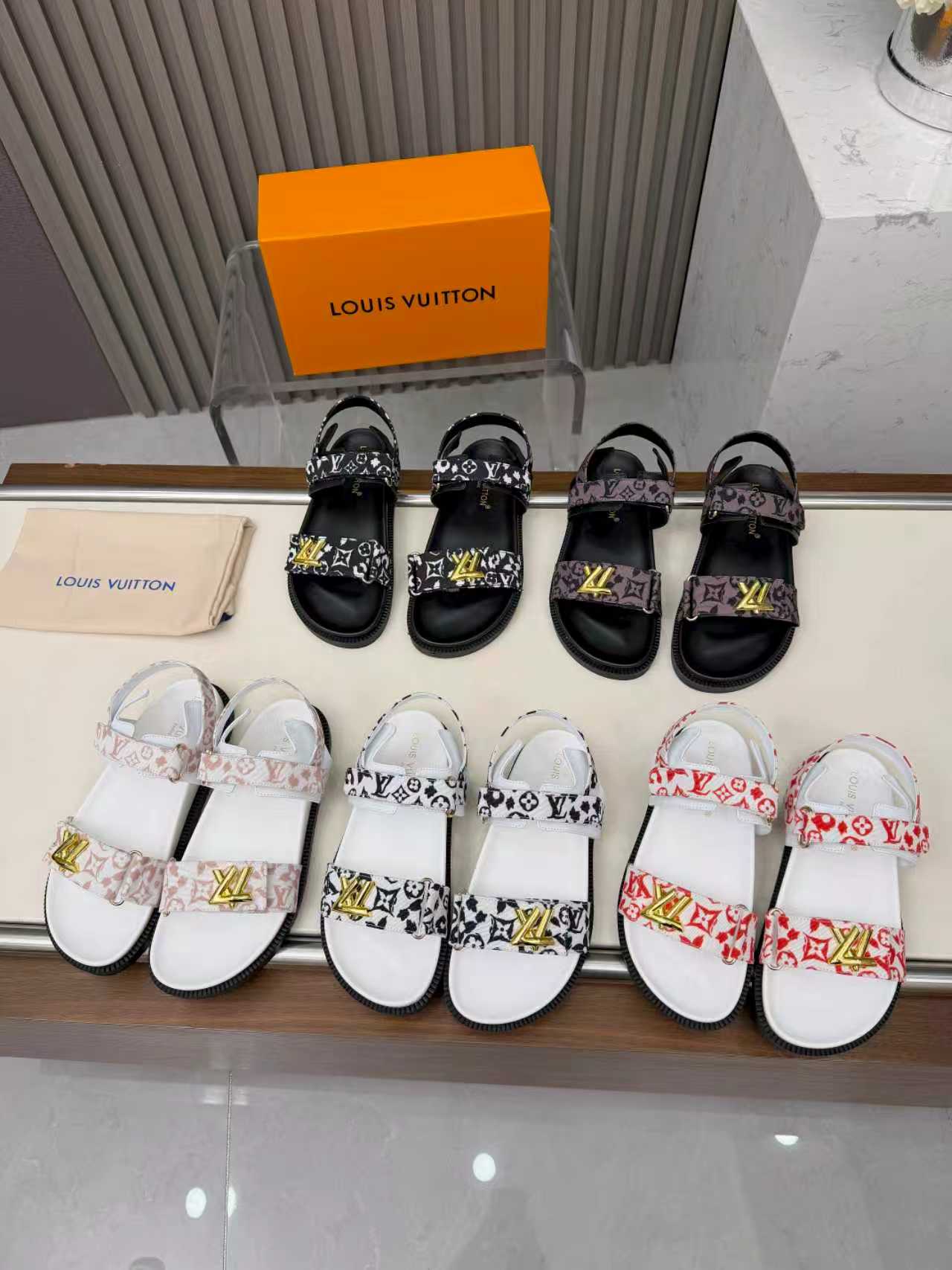 Z2P36E16 Popular high-quality Shoes