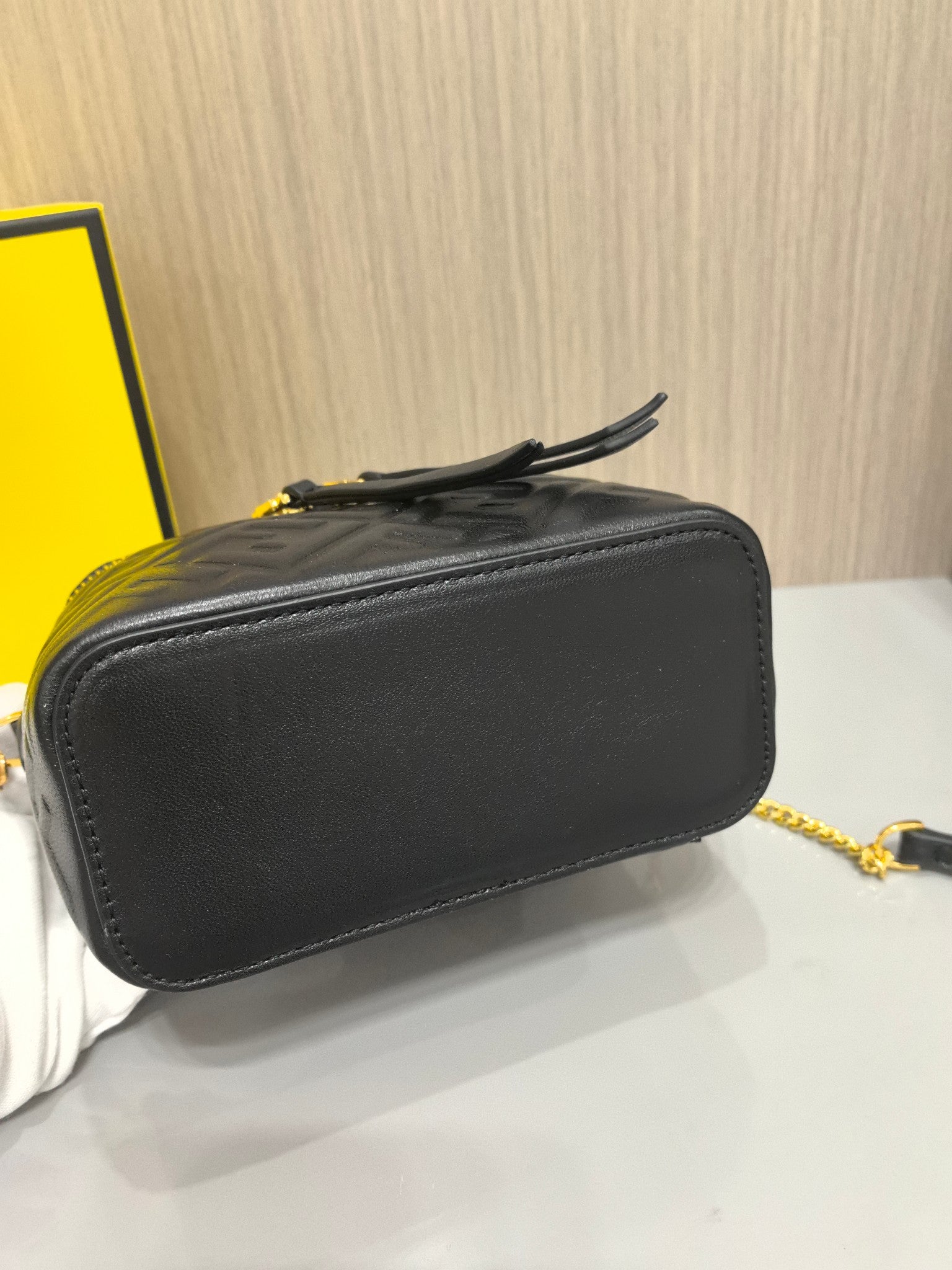 B1R15F59  Popular  bag