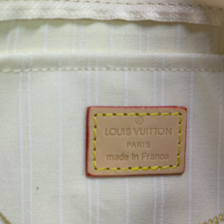 B1X41E101 Popular  leather bag 