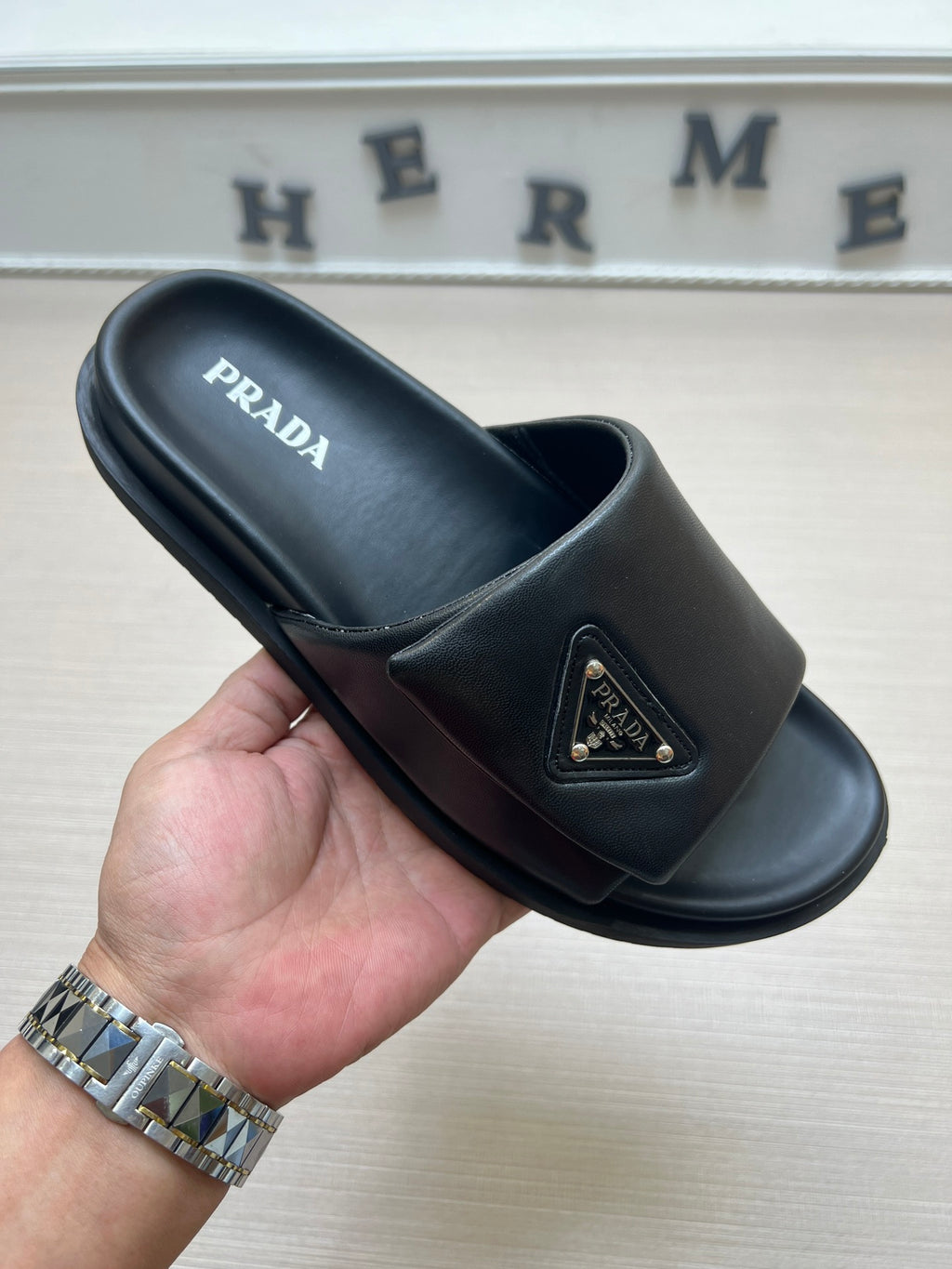 Z5ZPD5 Popular slippers