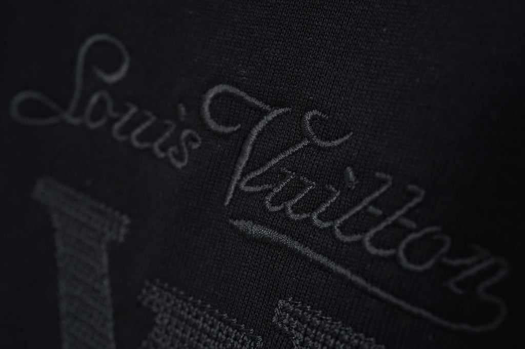 U1R86E12 Popular T-shirts
