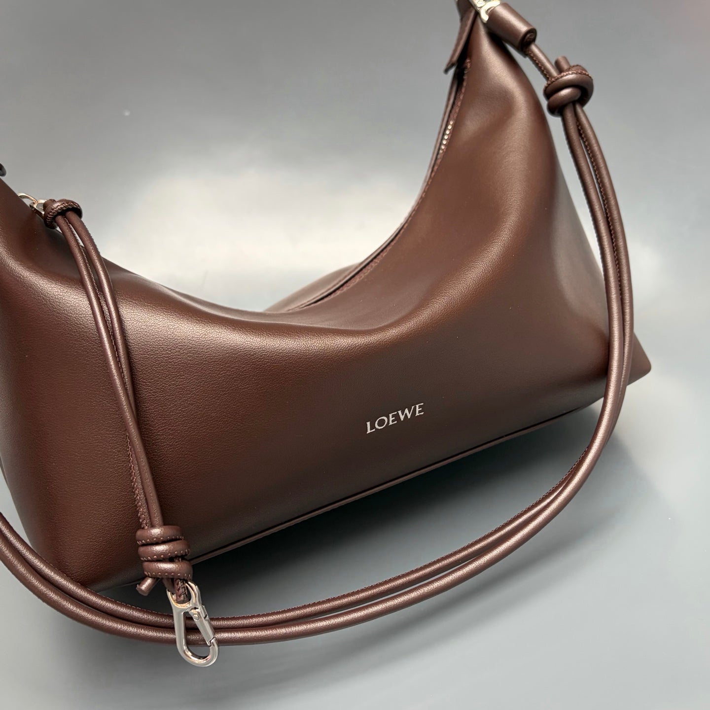B1R66A13 Popular leather bag