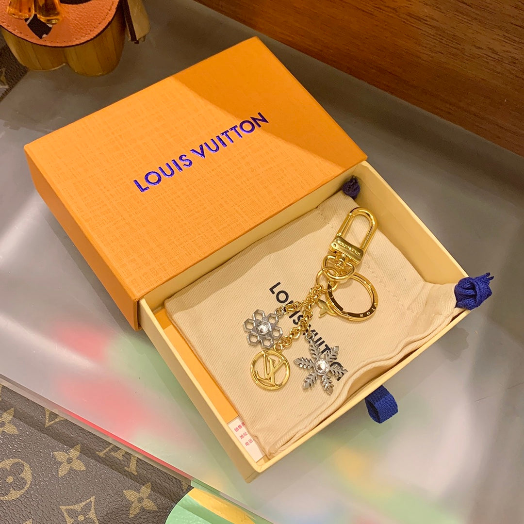 A1R76E22 Popular bag 's charms accessories