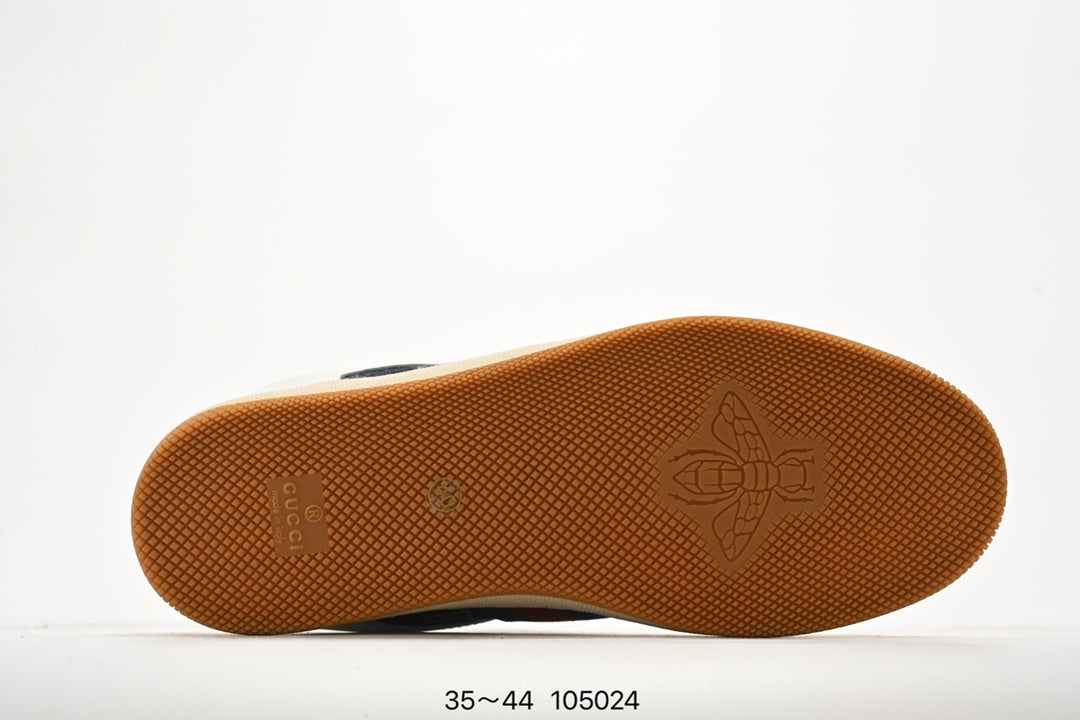 Z4YB59 Popular Sneakers