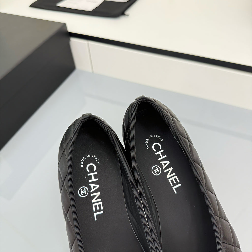 Z2Q105C413 Popular high-quality leather Shoes