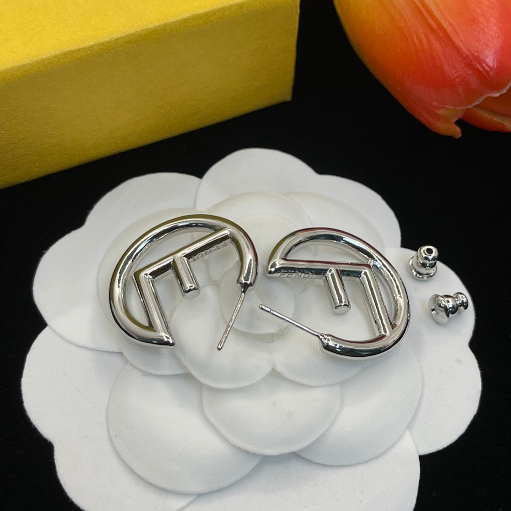 X1Z94F647E Popular  Earrings