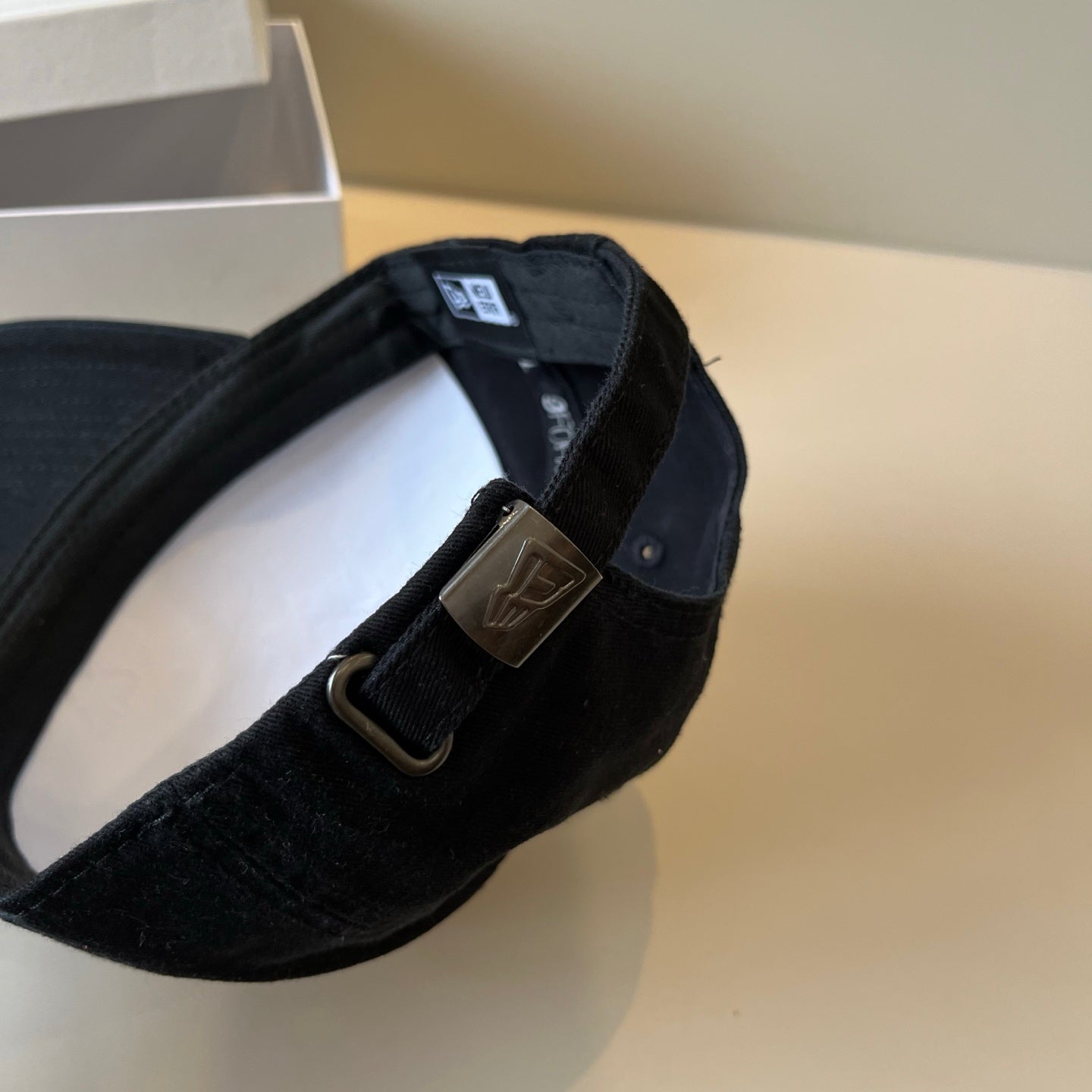 M1Q85A78 Popular hats