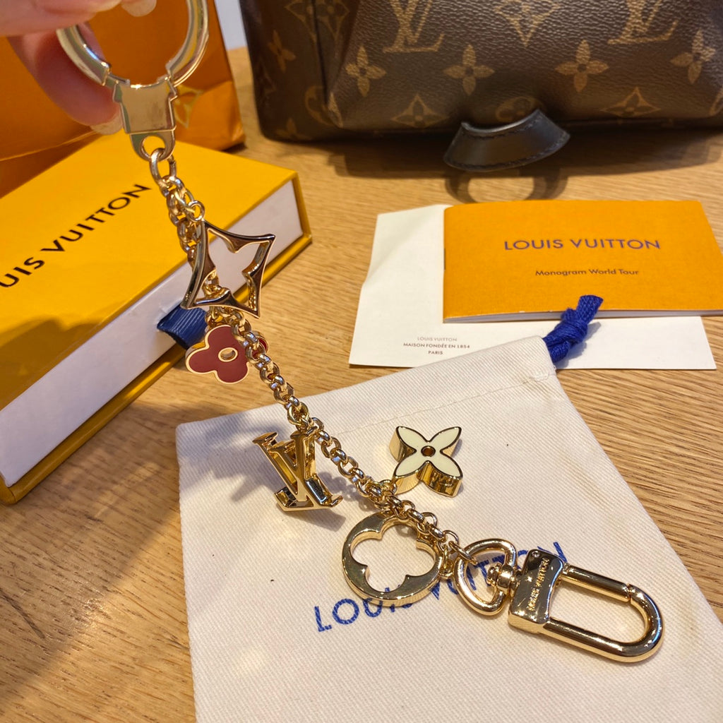 A1A91E17  Popular Keychains