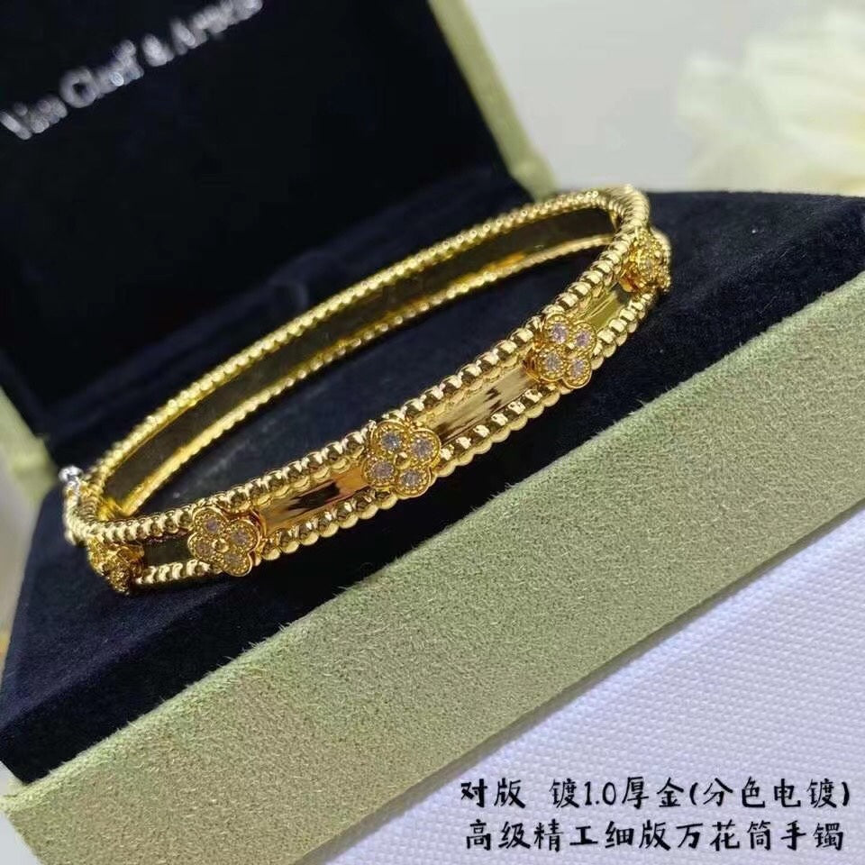 X5Q85VC81K  Popular Bracelets