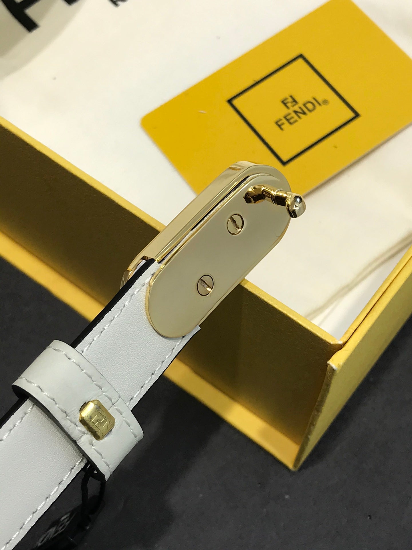 P1Q64F76 Popular  High quality belt With full package
