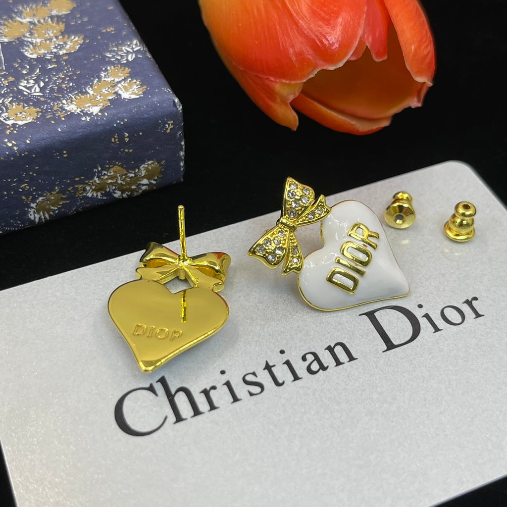 X1Z94D772E Popular  Earrings