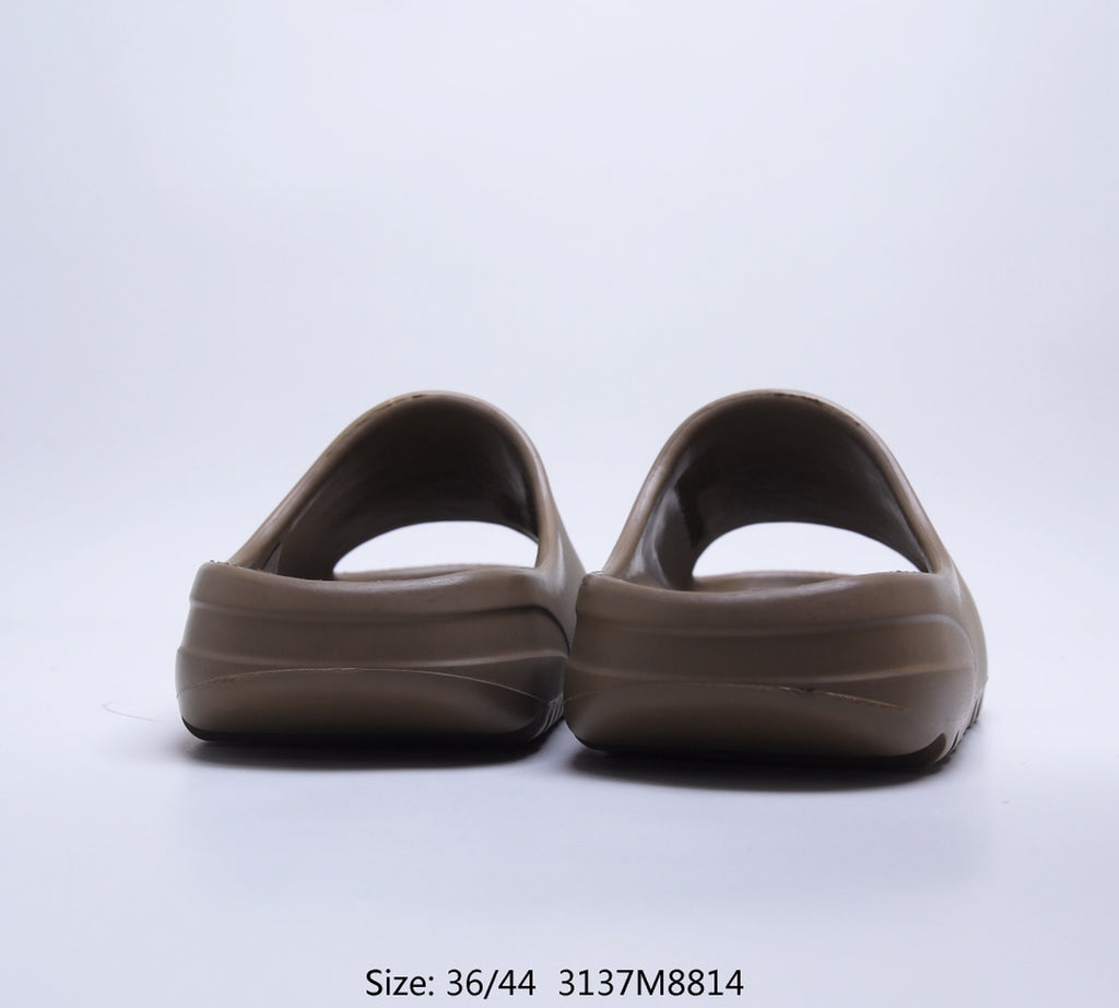 Z4A32 Popular shoes