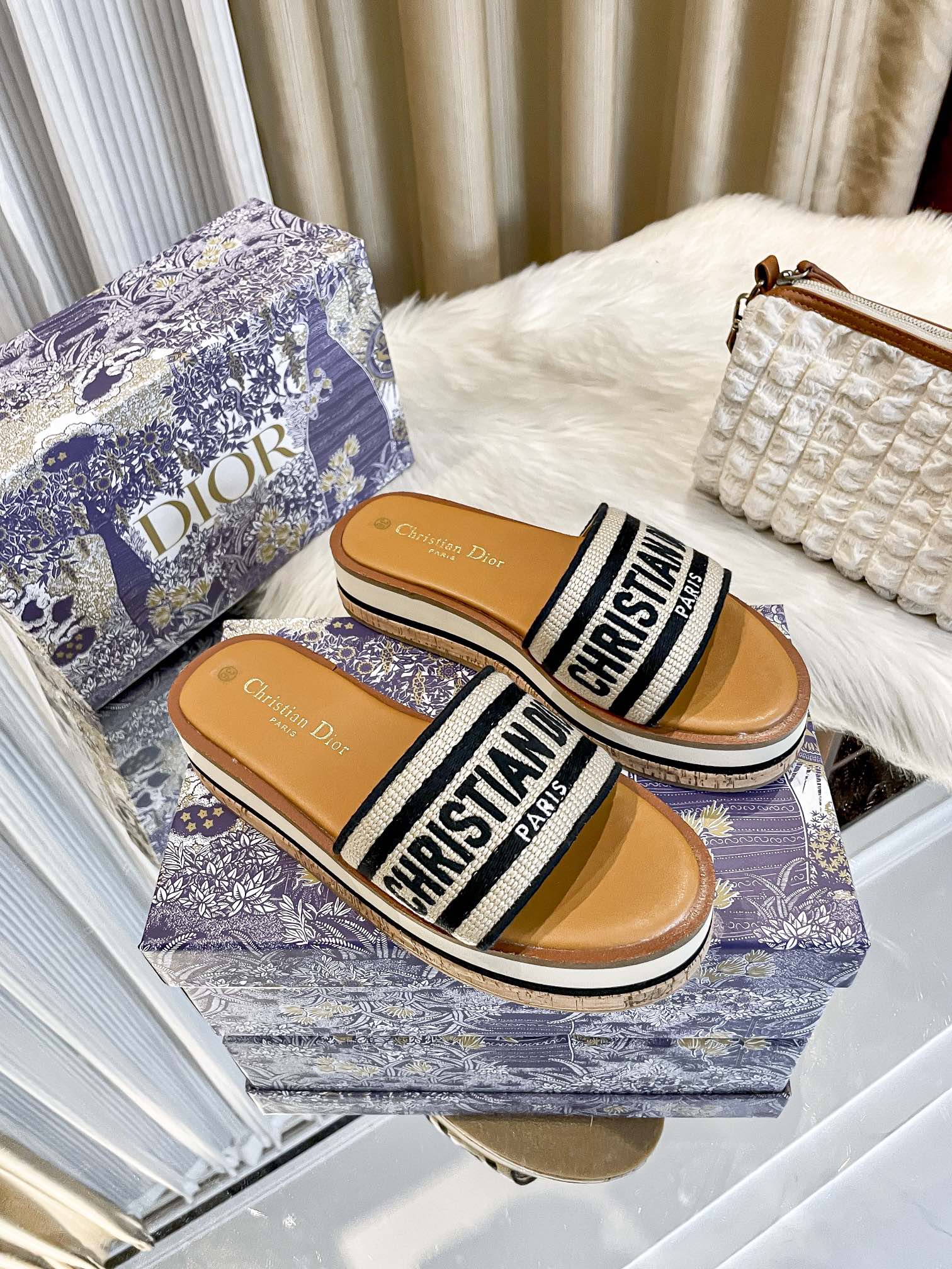 Z1LD22 Popular slippers