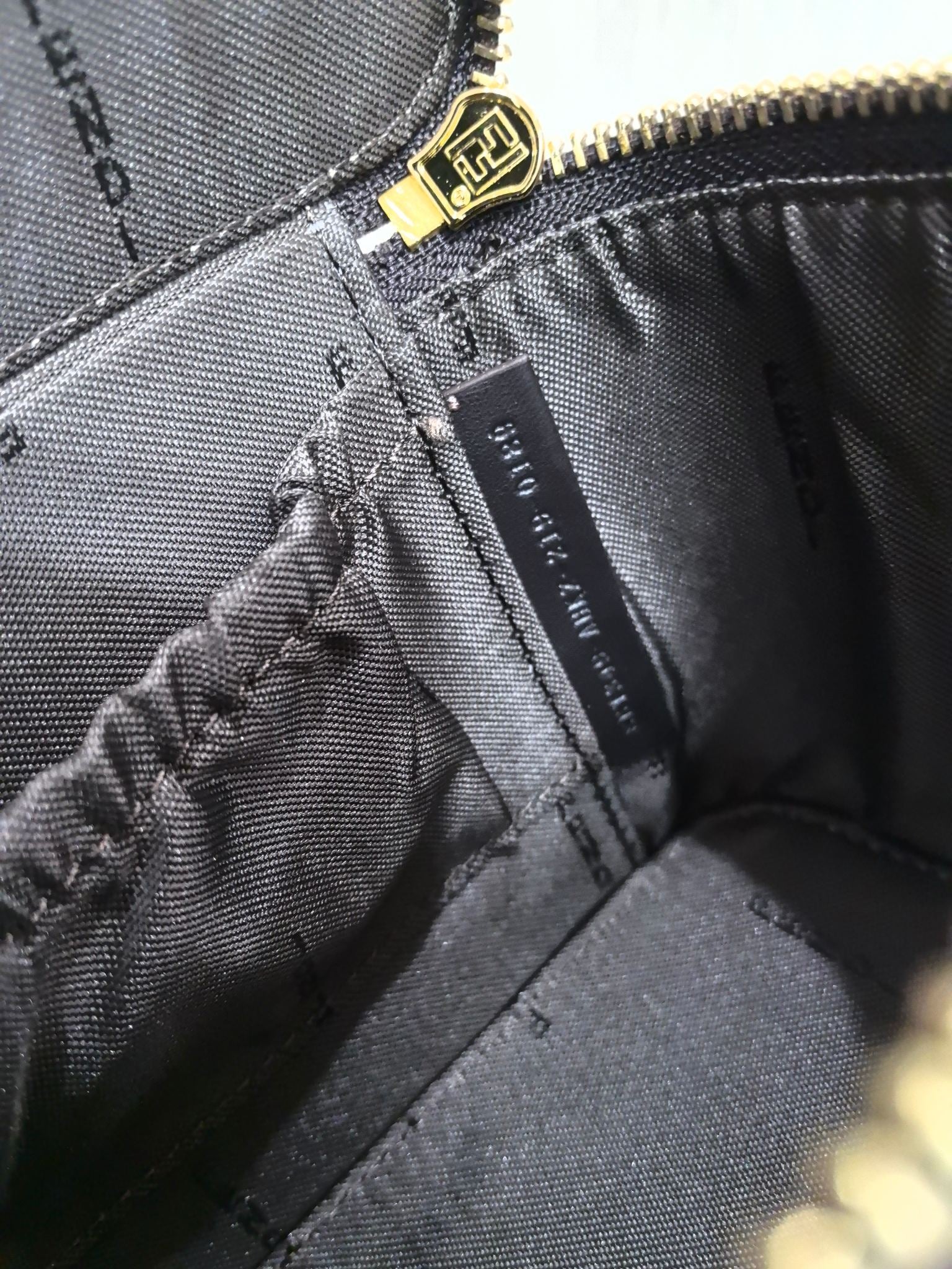 B1R15F59  Popular  bag