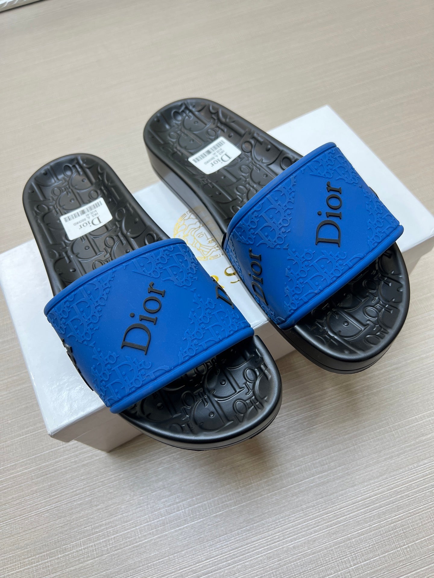 Z5Z35D278 Popular Slippers