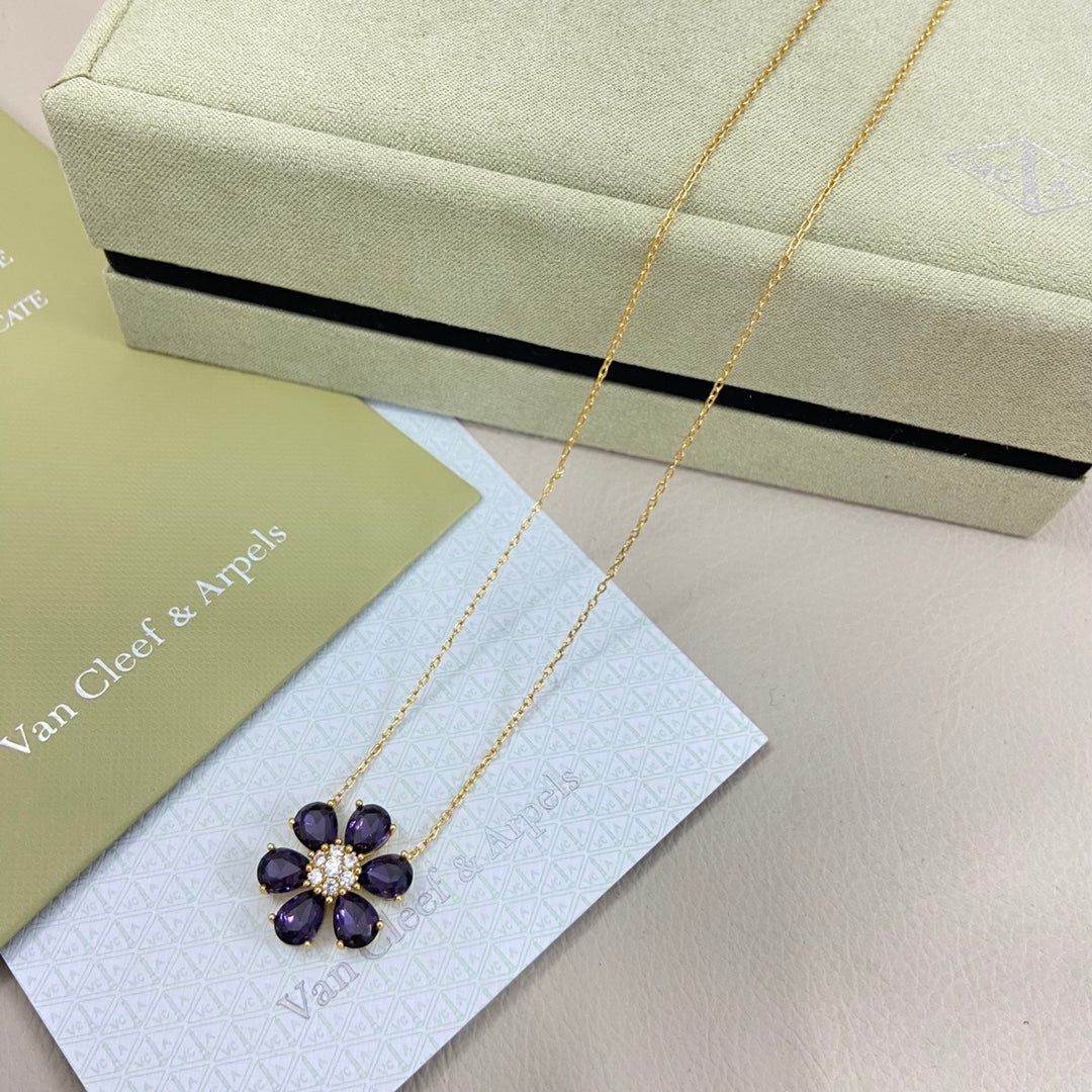 X5Q85VA250X Popular Necklace