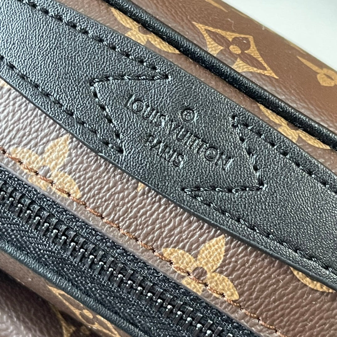 B1W15E38 Popular  leather bag
